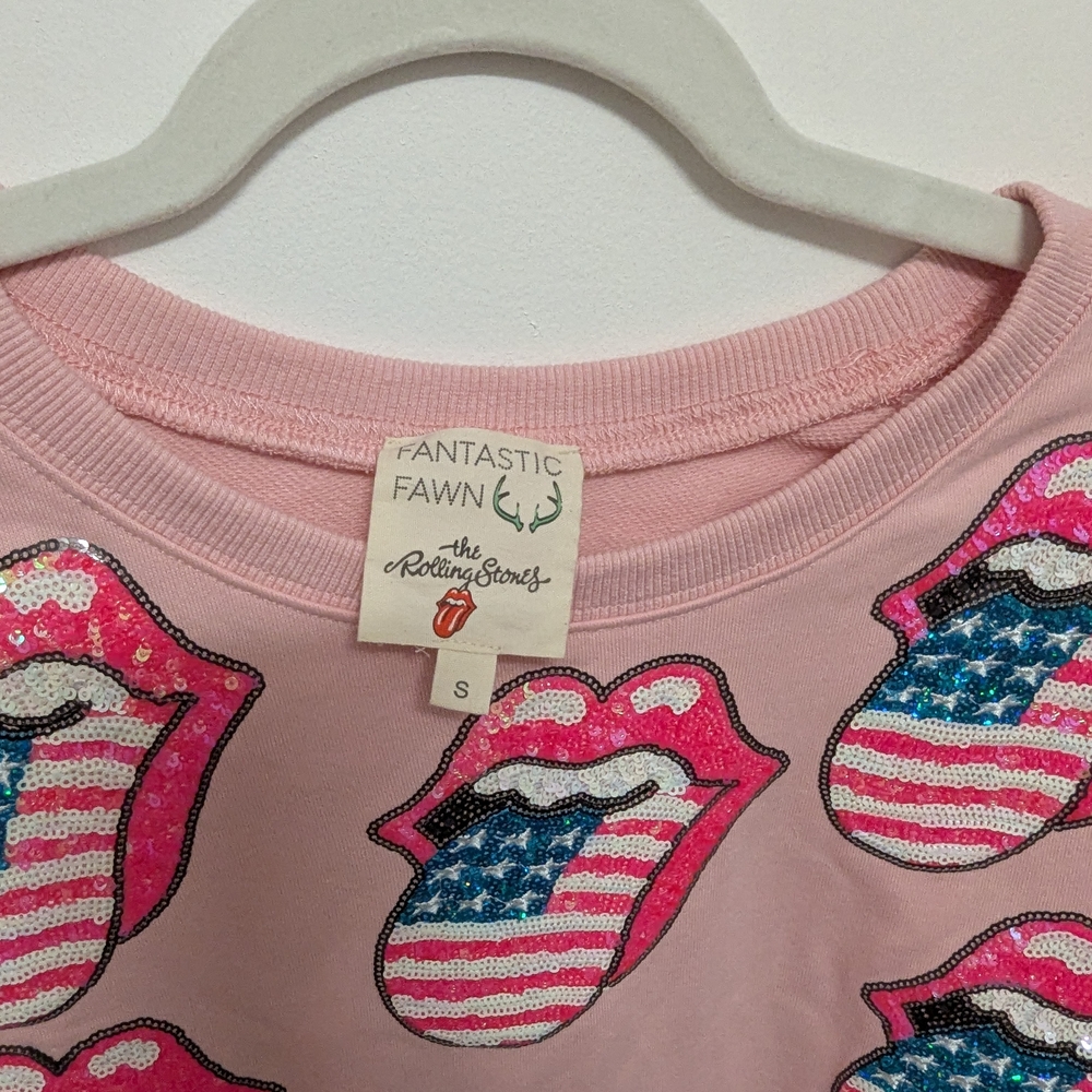 Fantastic Fawn Pink Graphic Sweatshirt - Picture 2 of 3